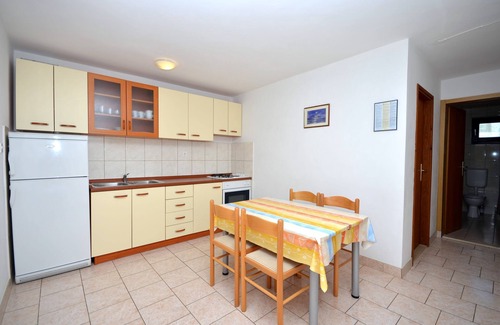 Povljana Apartment | Apartments Tome (13701-A2) - Povljana - island Pag