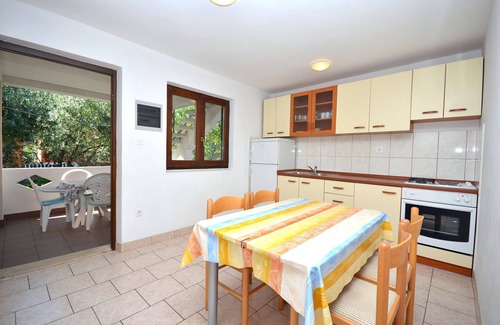 Povljana Apartment | Apartments Tome (13701-A2) - Povljana - island Pag