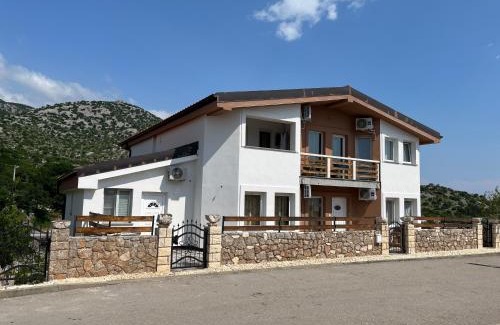 Cesarica Apartment | Apartments Japuncic