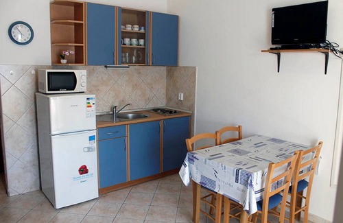 Zubovici Apartment | Apartments Ljubica (90181-A3) - Metajna - island Pag