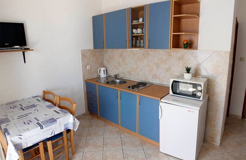 Zubovici Apartment | Apartments Ljubica (90181-A4) - Metajna - island Pag