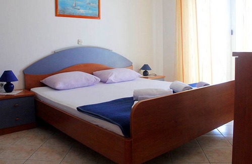 Zubovici Apartment | Apartments Ljubica (90181-A4) - Metajna - island Pag