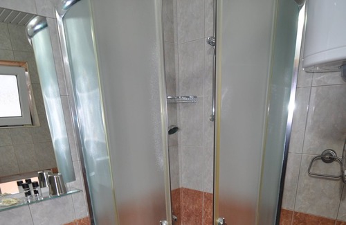 Ohrid Apartment | Apartments LAVO