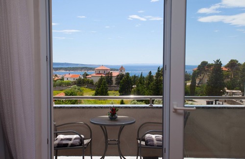 Banjol Apartment | Apartments Marija, (12888), Banjol, hr