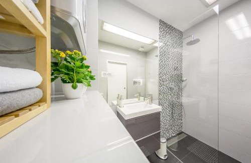 Stobrec Apartment | Apartments MEC & TIK