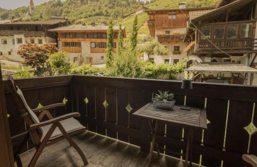 Feldthurns Apartment | Apartments Moarhof