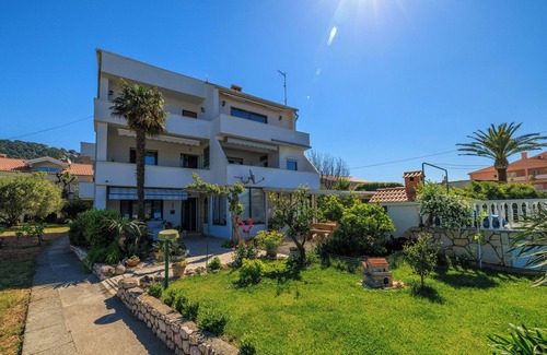 Rab Apartment | Apartments Near the sea Barbat (17702-A1) - Barbat - island Rab