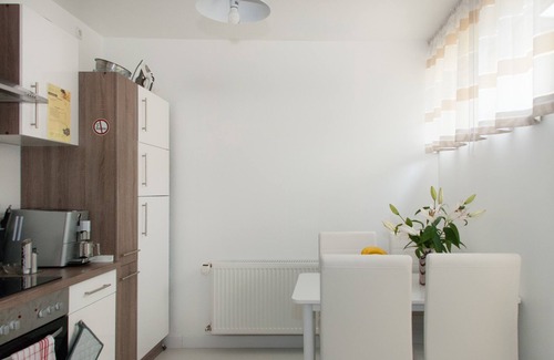 Wiesdorf Apartment | Apartments-Room Leverkusen City