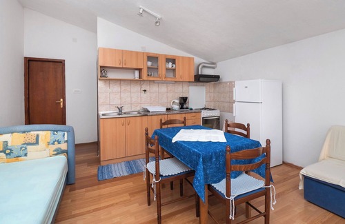 Podglavica Apartment | Apartments Siniša (10021-A2) - Rogoznica