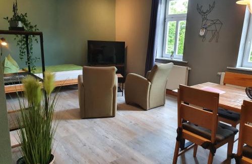 Gehlberg Apartment | Apartments und Bistro Zum Glasmacher
