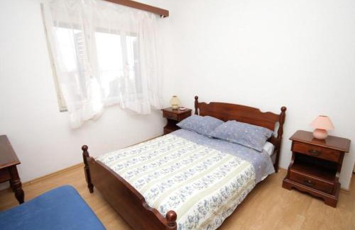 Savar Apartment | Apartments with parking space Savar, Dugi otok - 8127