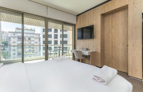 Jounieh Apartment | Apex Studio & Balcony in Jounieh