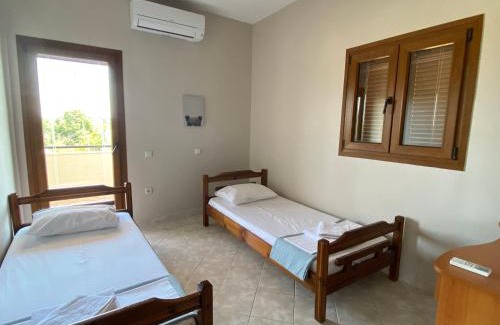 Ormos Panagias Apartment | Aphrodites Gardens