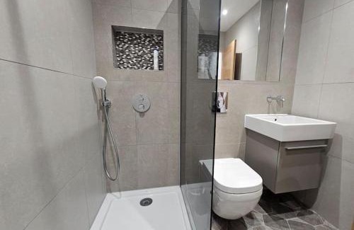 Luton Apartment | Apollo 16-1 bed town center