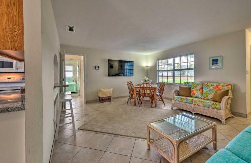 Apollo Beach House | Apollo Beach Gem with Pool The Flamingo House