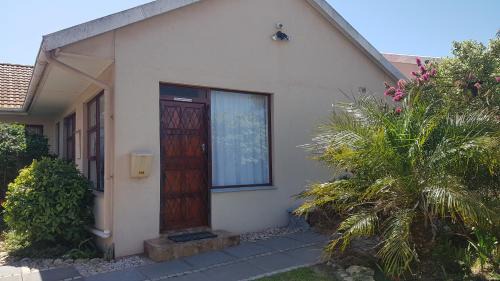 Vredenburg Apartment | Apollo Self Catering