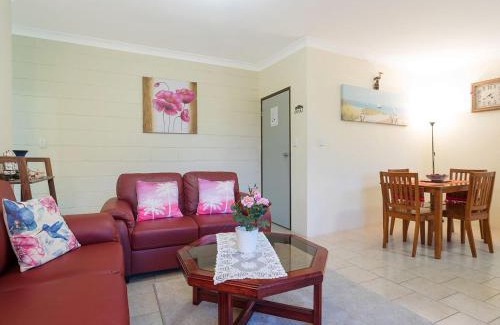 Narooma Apartment | Apollo Unit 8 1st Floor