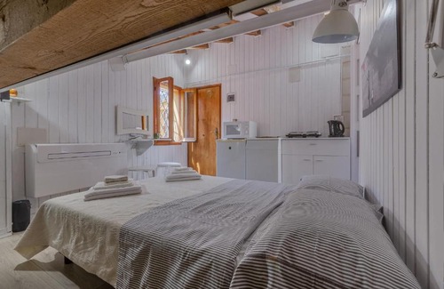 L'antico Ghetto Ebraico Apartment | Aposa Little House