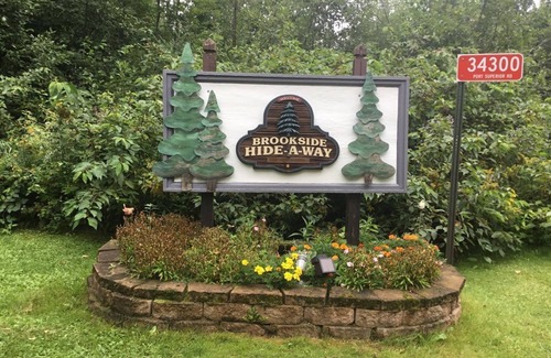 Bayfield Apartment | Apostle Is.'s gateway/next scenic marinas/fireplace/jacuzzi/corner w 4 windows