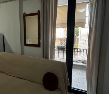 Panagiouda House | Apostolos House