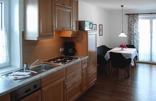 Faistenau Bed & Breakfast | App. 1 - Apartments Alpenblick