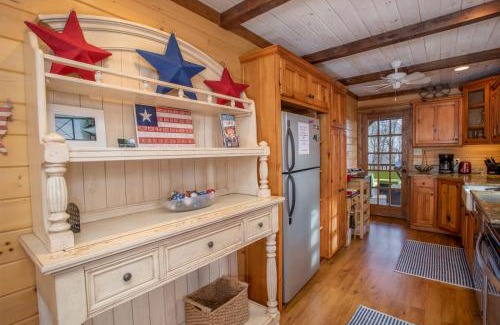 Boone House | Appalachian Escape