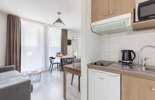 Saint-Marc-sur-Mer Apartment | Appart'City Confort Saint-Nazaire Océan