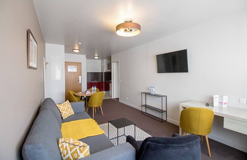 Villejuif Apartment | Appart'City Confort Paris Villejuif