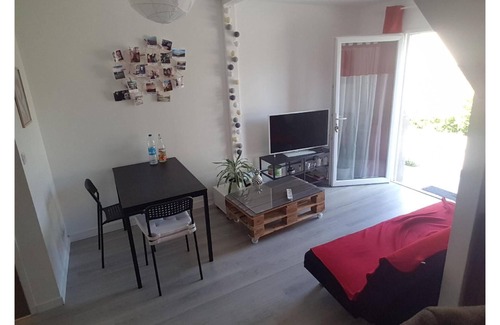 Plouzane Apartment | "Appart-Etape": T1bis 35m², ground floor, furnished for 2 people, from 2 nights