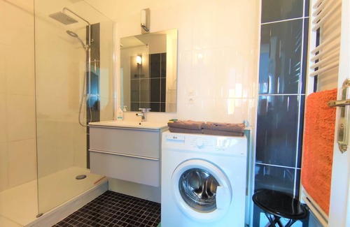 Lagord Apartment | Appart T3 Tout Confort + Parking Privatif