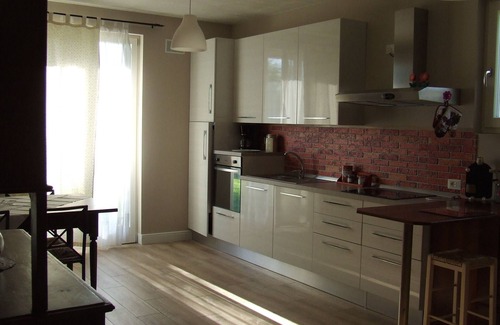 San Felice del Benaco Apartment | Appartamento Girasole