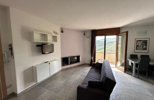 Castiglione dei Pepoli Apartment | Appartamento La Serra