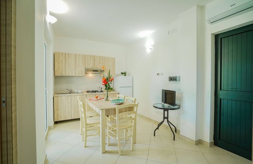 Marina di Zambrone Apartment | Appartamento comodo comfort in splendido residence