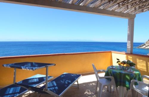 Pomonte Apartment | Appartamenti - Villa Mare