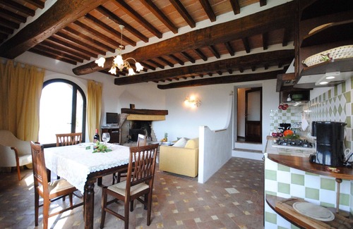 Radicondoli Apartment | Appartamento Bacco. Sunset view, bio-pool & garden