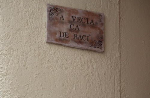 Pigna Apartment | Appartamento Ca' Baci'