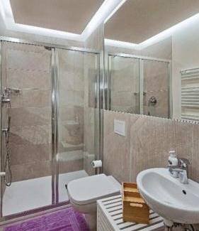 Sant' Ambrogio Apartment | Appartamento centrale ed elegante nel centro