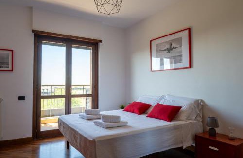 Centro Giano Apartment | appartamento con terrazzo vicino all'aeroporto di Fiumicino e alla fiera di Roma
