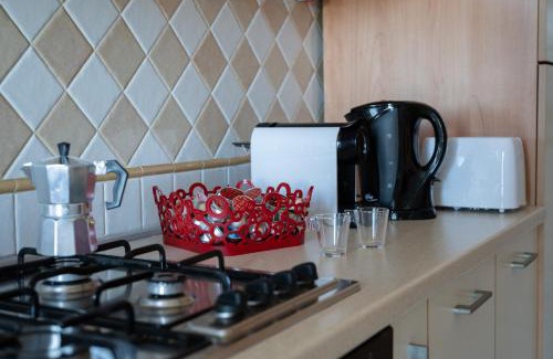 Centro Giano Apartment | appartamento con terrazzo vicino all'aeroporto di Fiumicino e alla fiera di Roma