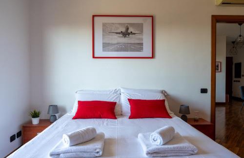 Centro Giano Apartment | appartamento con terrazzo vicino all'aeroporto di Fiumicino e alla fiera di Roma