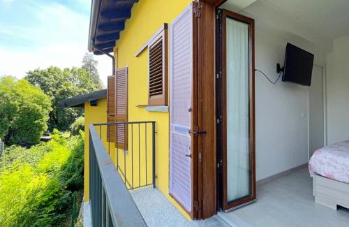 Cadorago Apartment | Appartamento con balcone affascinante a Cadorago