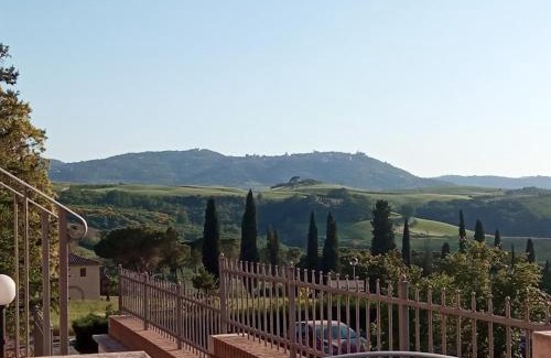 Torrenieri Apartment | Appartamento Il Glicine