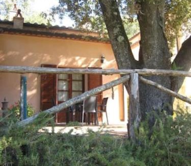 Sassetta Apartment | Appartamento Il Leccio Pian delle more