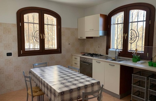 Roncoscaglia Apartment | Appartamento Immerso nel Bosco, a Pochi Passi dal Centro