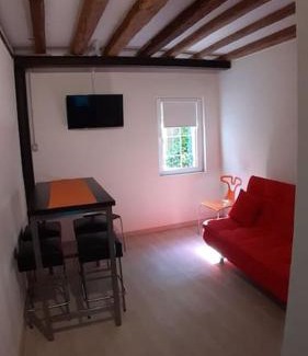 Old Town Apartment | Appartamento in centro a piano terra