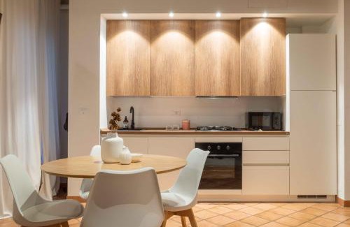 Imola Apartment | Appartamento in centro storico L&L house