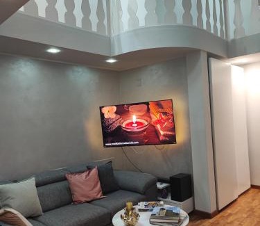 Pontedera Apartment | Appartamento in Villa Aulla