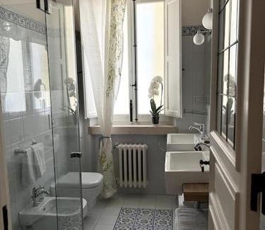 Grottasanta Apartment | Appartamento in Villa con giardino - numeroquattro