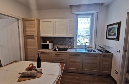 Negrar House | Appartamento in villa Marirosa