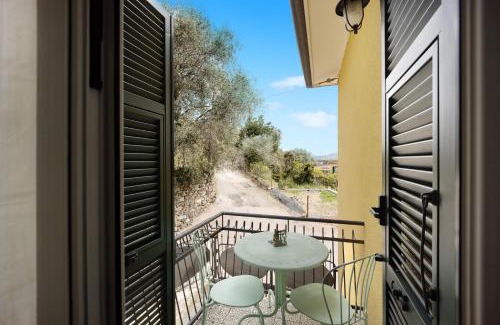 Diano San Pietro Apartment | Appartamento La Buraggia